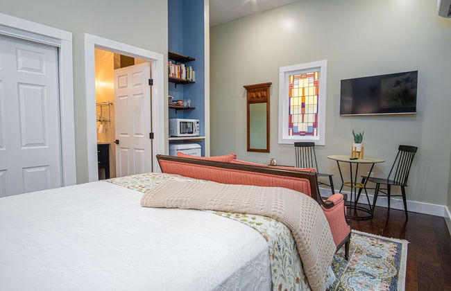 Exquisite Studio Guesthouse Near Downtown's Core! - Foto 4