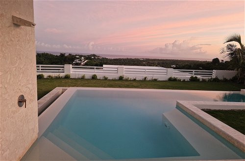 Foto 74 - Sunset Villa with Infinity Pool