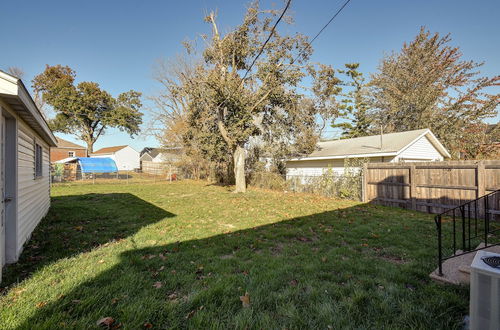 Photo 3 - Quaint Cedar Rapids Home, 4 Mi to Downtown