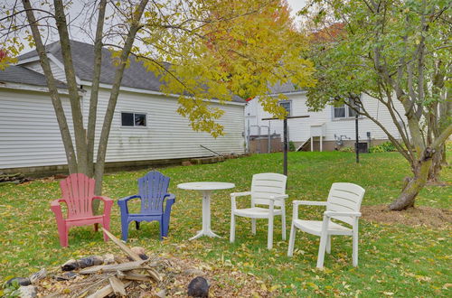 Photo 13 - Harmony Home w/ Fire Pit: 5 Mi to Niagara Cave