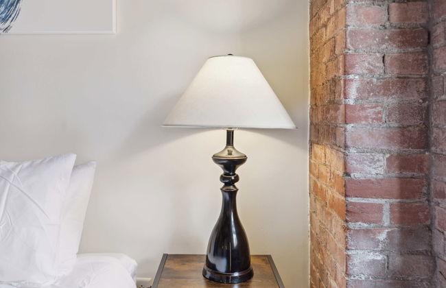 Historic Loft Retreat With Pool - Foto 6