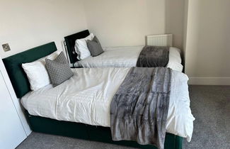 Foto 2 - Cosy, Comfy 2 Bed Apartment in London