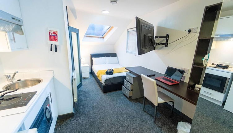 Photo 1 - Charming 1-bed Studio in Birmingham