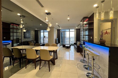 Foto 16 - Vinhomes Luxury-Christine Apartment