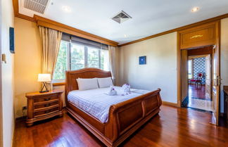 Foto 3 - Luxury 6 Bed Mansion - CAS