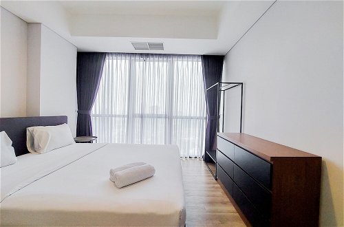 Photo 4 - Comfort Living And Homey 1Br The Smith Alam Sutera Apartment
