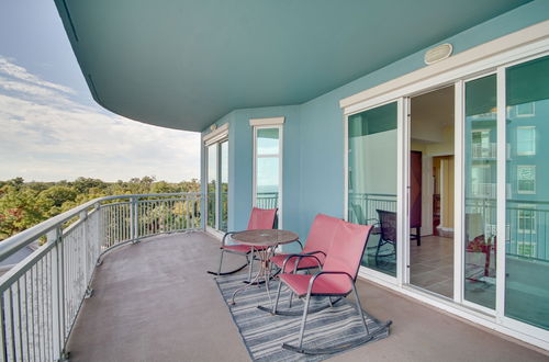 Photo 2 - 6th-floor Gulfport Condo With Views: Walk to Beach