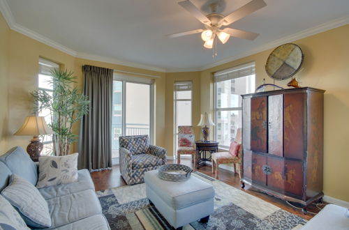 Photo 27 - 6th-floor Gulfport Condo With Views: Walk to Beach