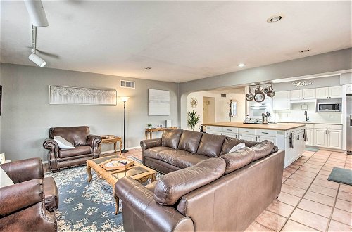 Foto 19 - Delightful Family Getaway w/ Covered Patio