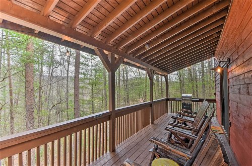 Foto 8 - Modern Cabin w/ Deck in the Blue Ridge Mountains