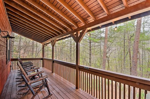 Foto 6 - Modern Cabin w/ Deck in the Blue Ridge Mountains