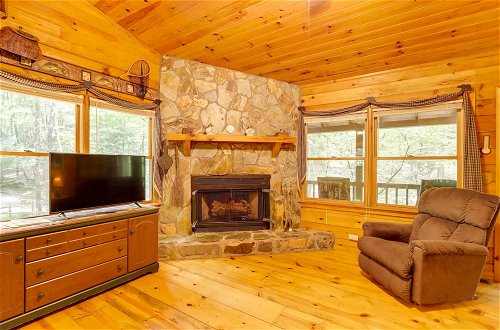 Photo 15 - Cozy Cabin in Cherry Log w/ Hot Tub & Fire Pit