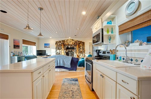 Foto 10 - Dreamy Port Orford Home w/ Oceanfront Views
