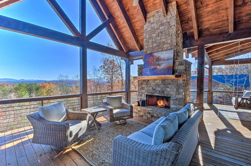 Photo 43 - Luxurious Mountain Getaway w/ Game Room + Hot Tub