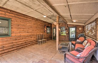 Foto 3 - Spacious Hiawassee Cabin w/ Porch & Mtn View