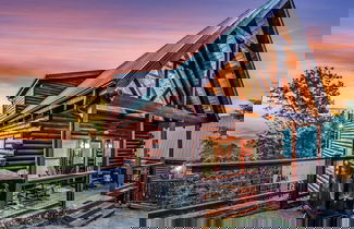 Foto 1 - Grand Mountain View Lodge By Ghosal Luxury Lodging