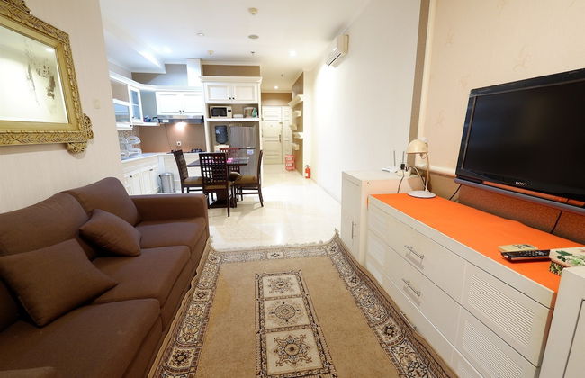 Premium Location 2BR Apartment @ FX Residence - Foto 22