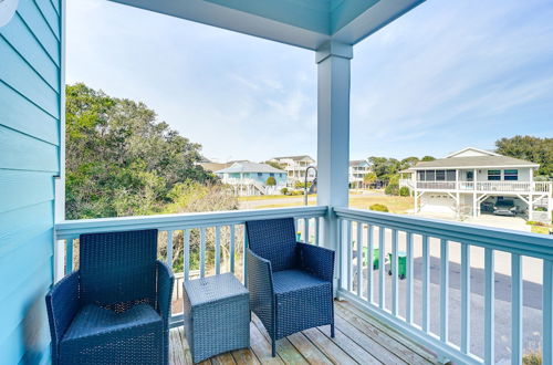 Foto 29 - Gorgeous Kure Beach Townhome - Walk to Ocean