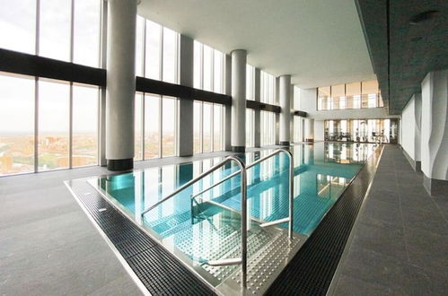 Photo 25 - Luxury Spa Apartment in Manchester - Rooftop Swim