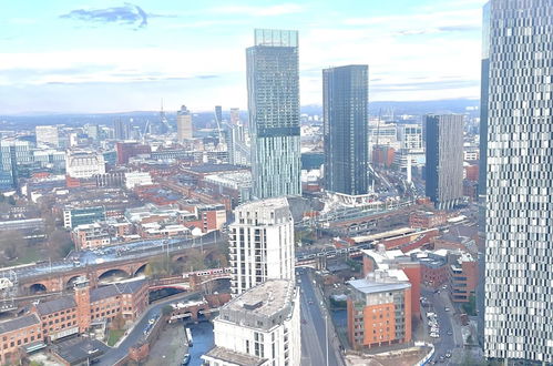 Foto 44 - Luxury Spa Apartment in Manchester - Rooftop Swim