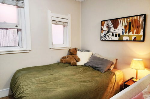 Photo 2 - Cosy 2 Bedroom 5 Mins Walk From Iconic Bondi Beach