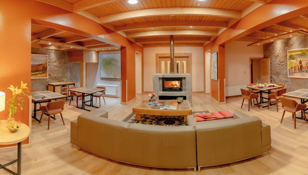Lobby-Lounge
