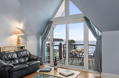 Photo 8 - Schooner House - Panoramic Sea Views and Parking
