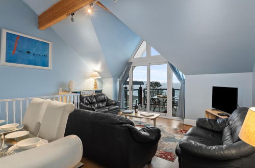 Photo 9 - Schooner House - Panoramic Sea Views and Parking