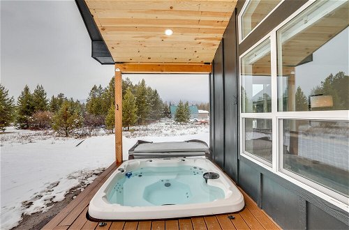 Photo 10 - Pet-friendly Donnelly Home w/ Private Hot Tub