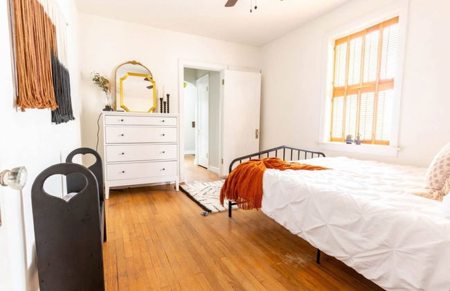 3748 Taft Ave - Photo 4