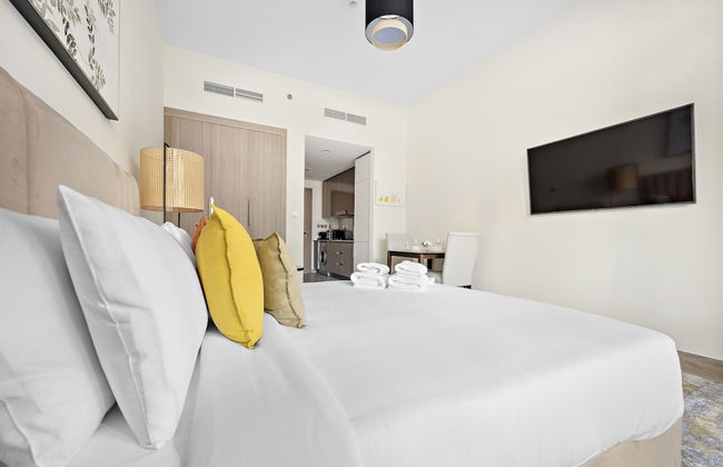 WelHome - Your Dubai Getaway: Cozy Studio at Azizi Rivera 4 - Foto 5