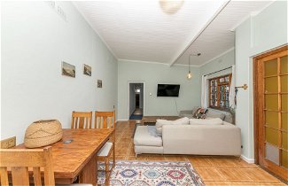 Foto 1 - Beachside 2BD Home in the Heart of Sea Point