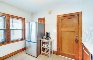 Photo 3 - Cozy Milwaukee Apartment ~ 6 Mi to Downtown