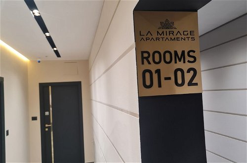 Photo 4 - La Mirage Suites & Apartments
