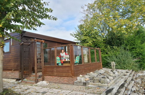 Photo 18 - 6 Pers - Chalet Emma Located at the Lauwersmeer With own Fishing Pier