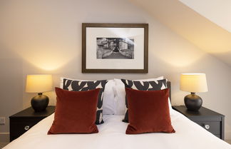 Photo 2 - Altido Luxury Flat Near Edinburgh Castle