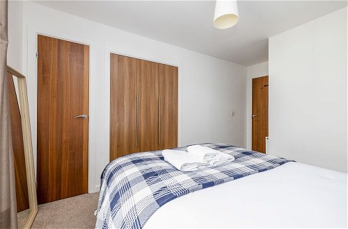 Photo 6 - Altido Modern 2-Bedroom Flat Near Inverleith Park