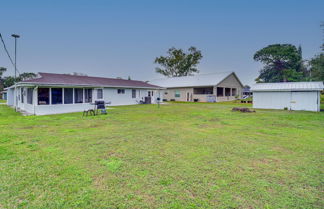 Foto 2 - Palm Bay Home w/ Screened Porch - 8 Mi to Beaches