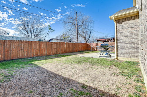 Photo 13 - Spacious Grand Prairie Home w/ Fenced Yard + Patio