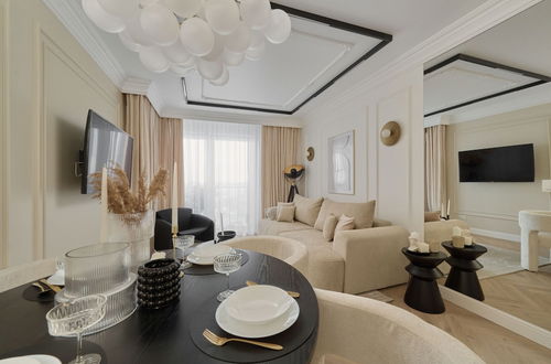 Photo 50 - Beige Apartment by Renters Prestige