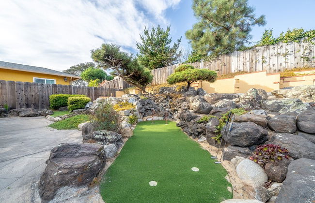 Fully Updated 3 BDR Seaside Home Minutes to Beach! - Photo 31
