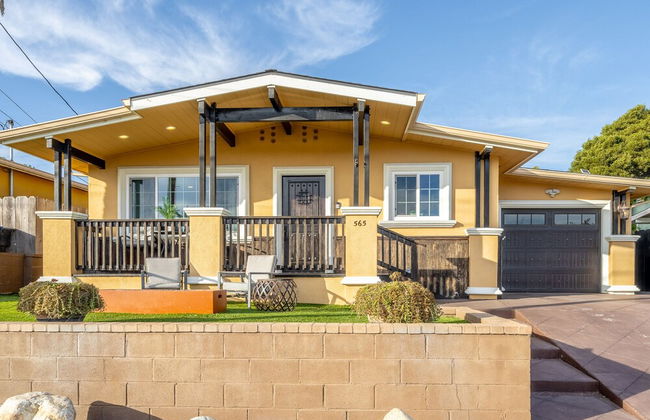Fully Updated 3 BDR Seaside Home Minutes to Beach! - Photo 45