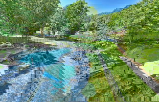 Foto 3 - Sun Up, Sun Down by Avantstay Pool w/ Waterfall