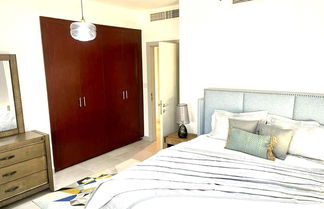 Photo 3 - Jbr Sea View Captivating 4-bed Apartment in Dubai