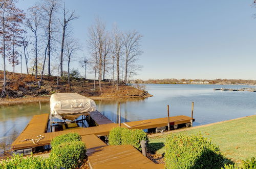 Photo 16 - Indy Apartment on Geist Reservoir w/ Deck & Views