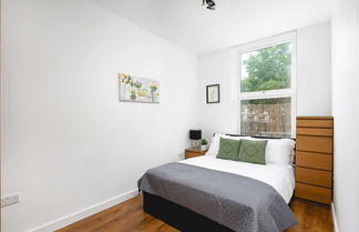 Photo 1 - Skyvillion - 2 Bed Apartment In Ladbroke Grove