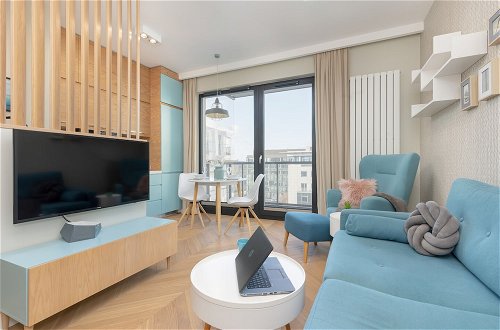 Photo 21 - Bright Blue Apartment by Renters