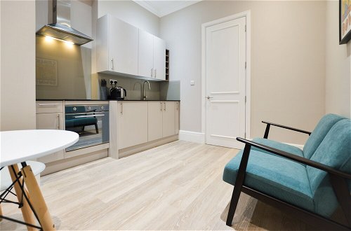 Foto 22 - Woodview Serviced Apartments by Concept Apartments