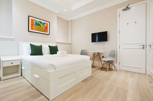 Photo 9 - Woodview Serviced Apartments by Concept Apartments