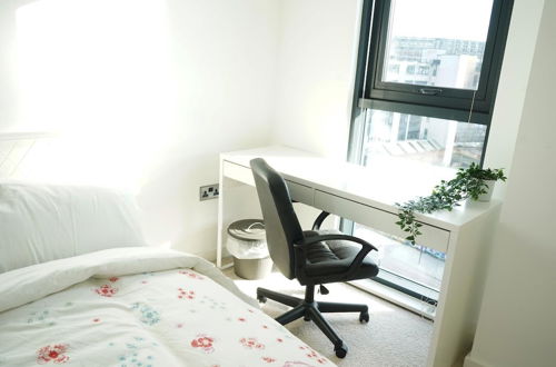 Photo 4 - Inviting 2-bed Apartment in Sheffield